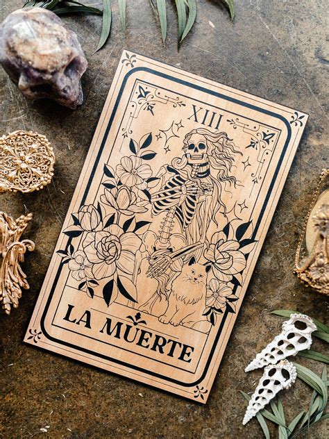 cartas que indican muerte en el tarot|La Muerte en el Tarot: Simbolismo y Significado